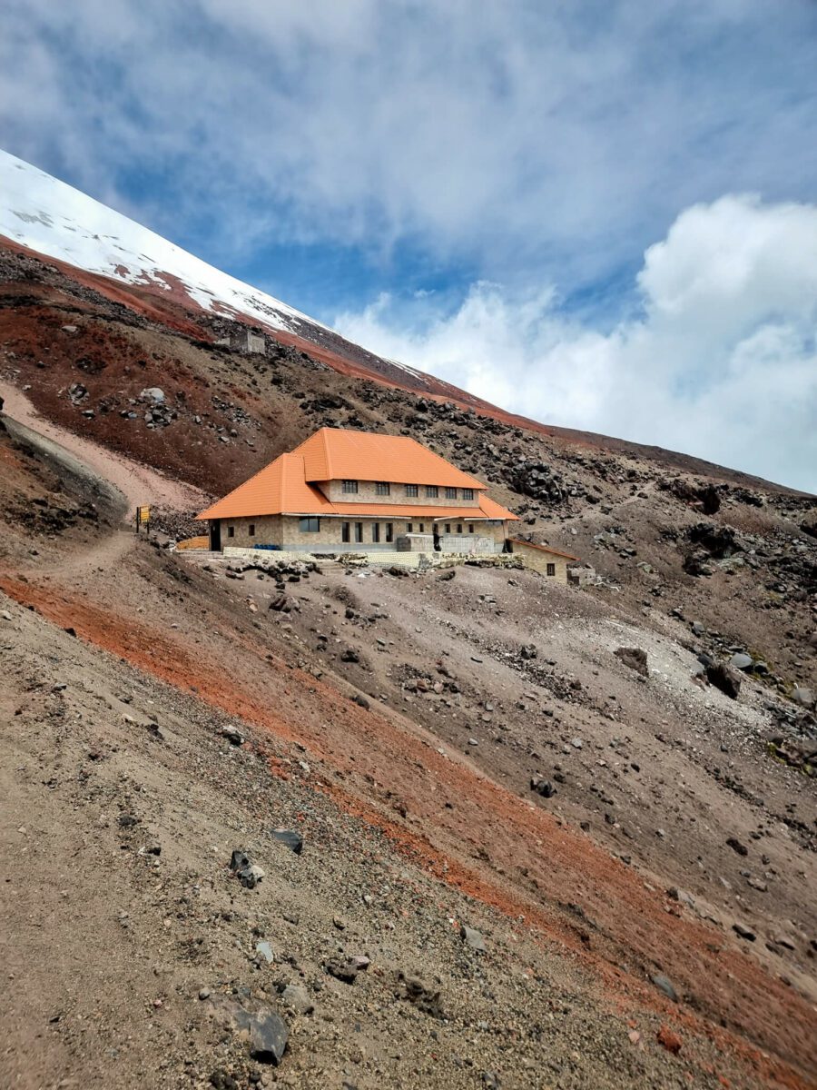 refuge volcan cotopaxi