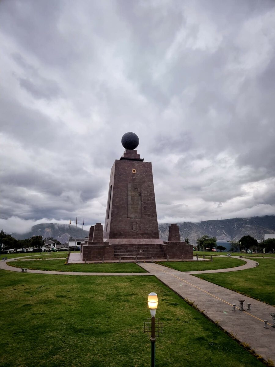 mitad del mundo
