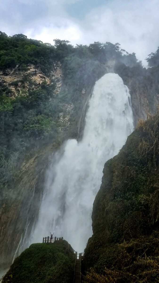 visiter la cascade el chiflon