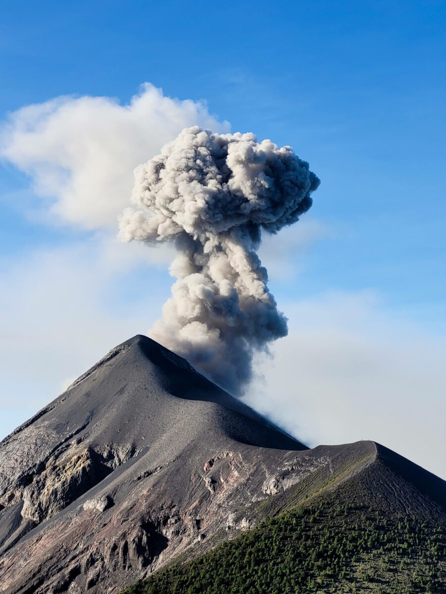 ascension volcan fuego