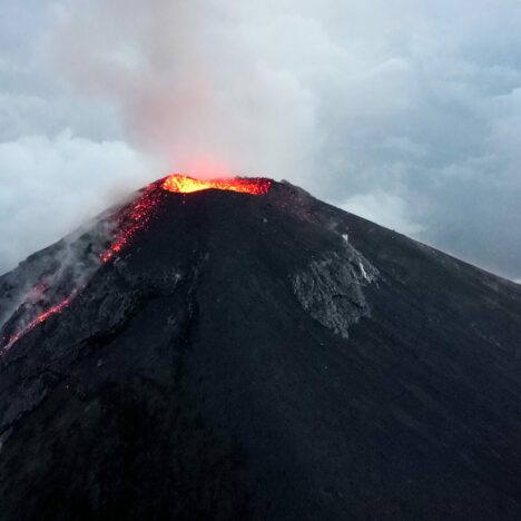 Ascension de 10 volcans au Guatemala en autonomie, sans guide