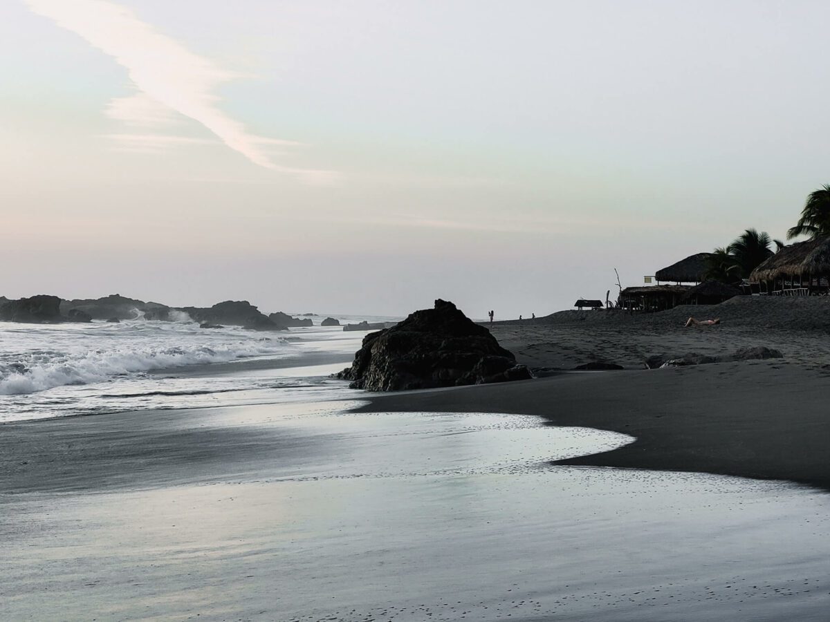 surf à las peñitas au nicaragua