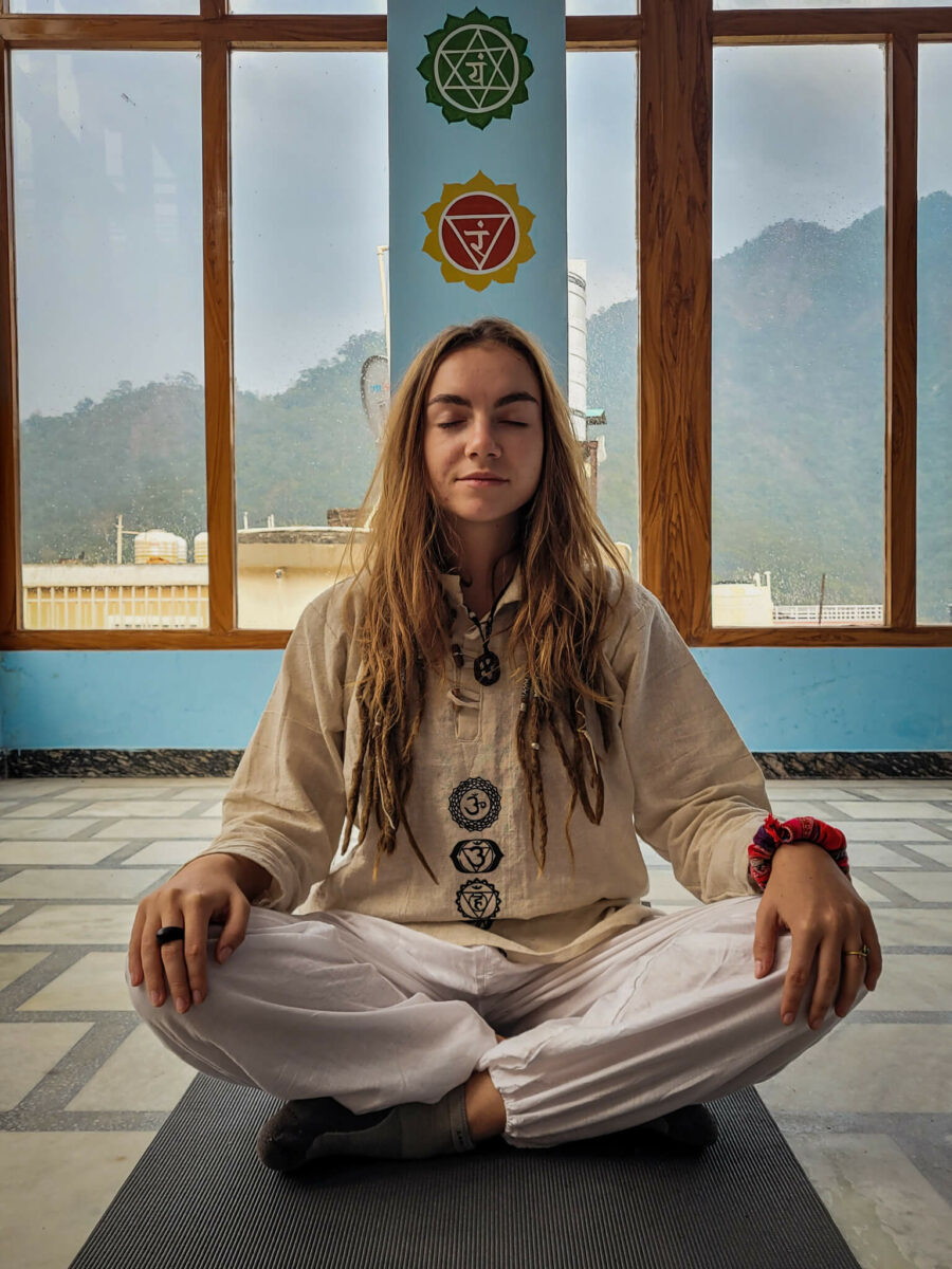 cours yoga et mediation varanasi