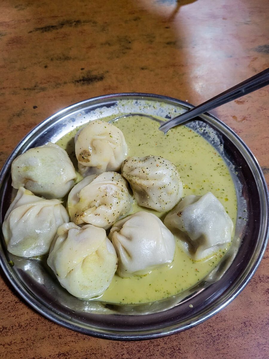où manger des momos à katmandou