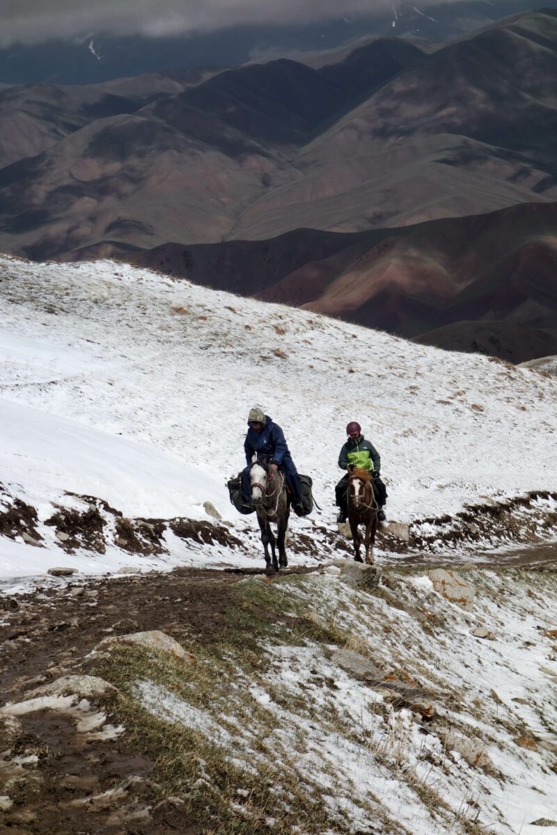 randonnée à cheval au lac song kul
