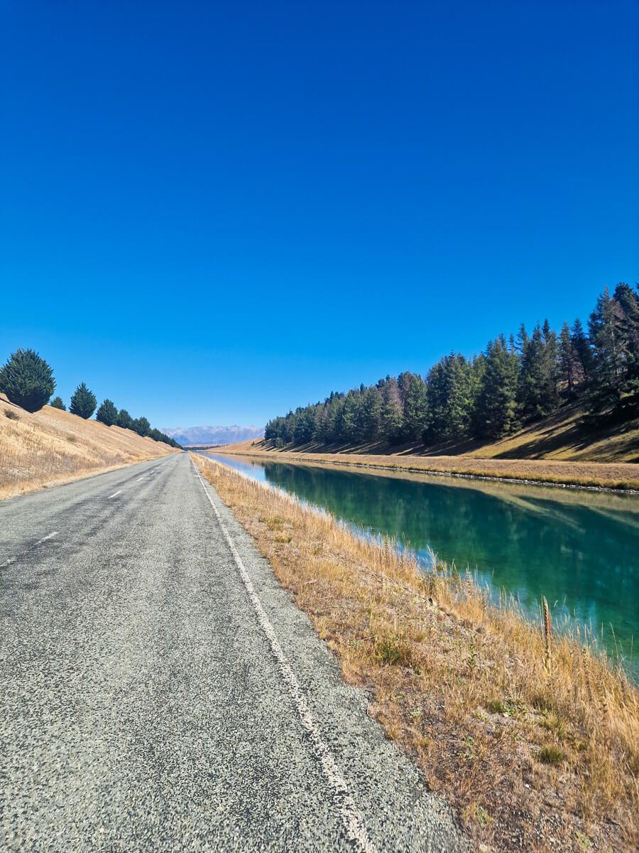 canal tekapo nouvelle-zelande