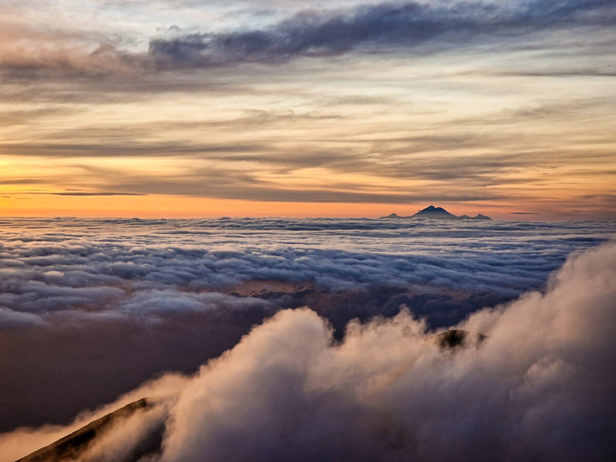 ascension du mont agung à bali
